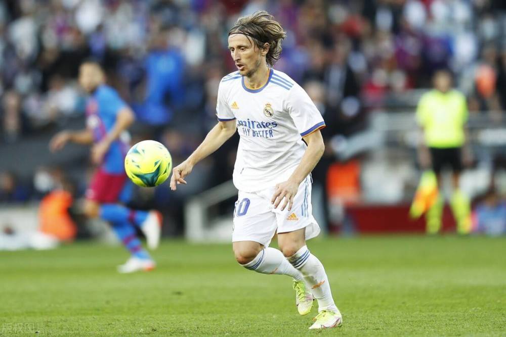 劳塔罗：齐沃拥抱我的次数比我老婆抱我的次数都多